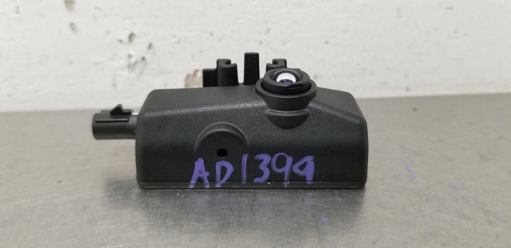 21 CHEVY CORVETTE C8 Z51 FRONT VIEW PERFORMANCE DATA RECORDER CAMERA 84870080