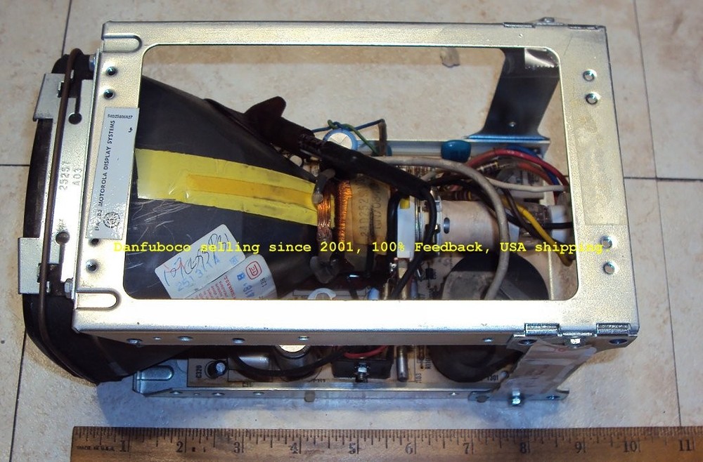 MOTOROLA MD1000-390 Five inch B&W display Used. Pull, Vintage 1984