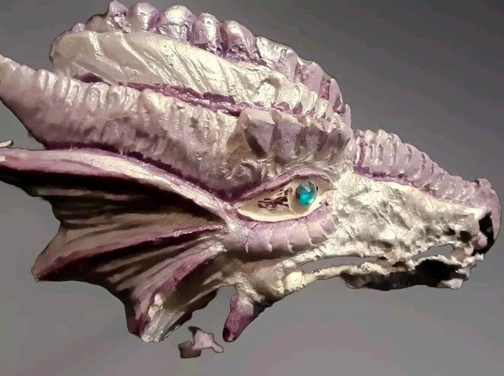 Dragon Head Sculptures