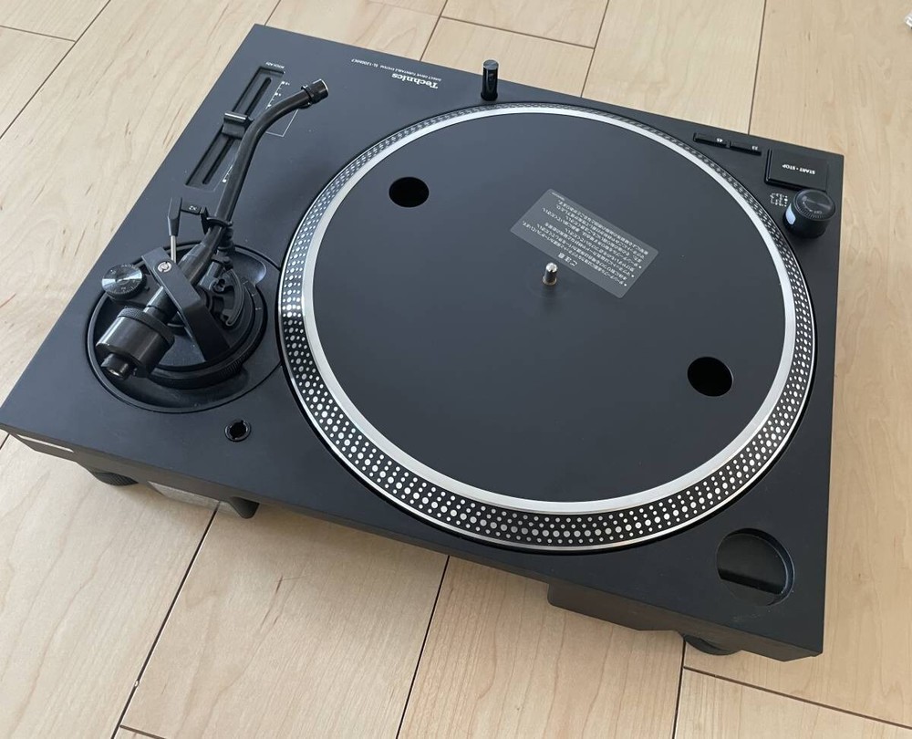 Technics SL-1200MK7-K Direct Drive Turntable System BLack