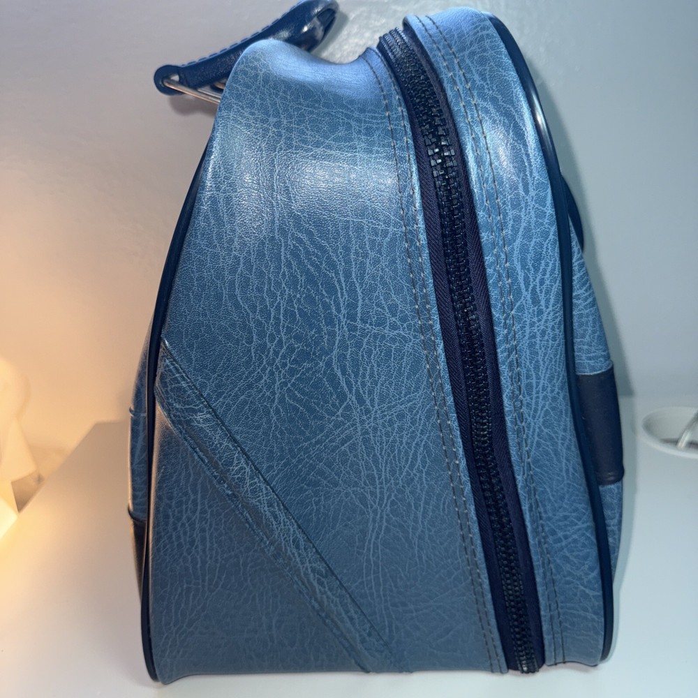 Scovill Vintage Blue Bowling Bag