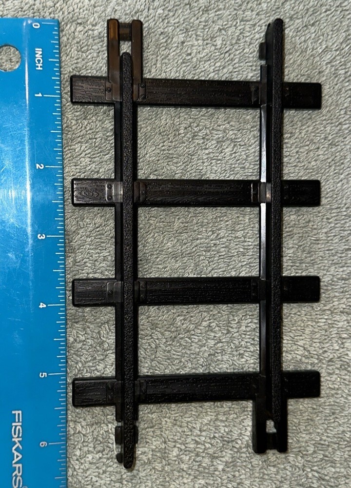 North Pole Railway Station Replacement Straight Track Piece