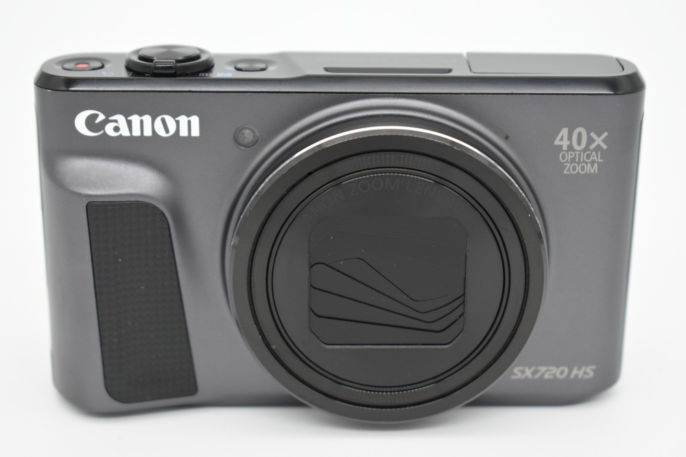 Canon PowerShot SX720 HS 20.3MP Black Compact Digital Camera Bundle - TESTED