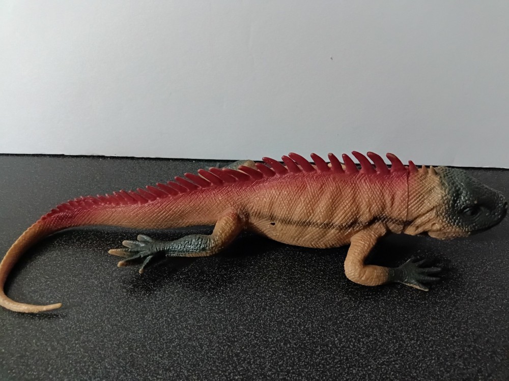 Iguana Lizard Toy Figure