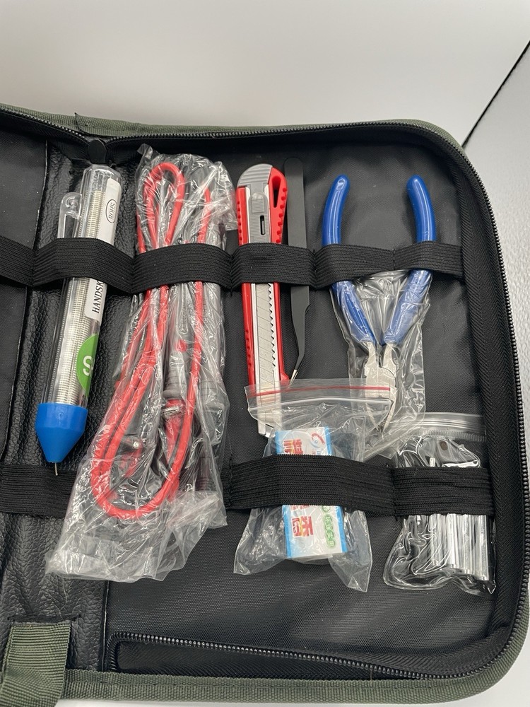 Digital Multi-Meter Kit w/ Case