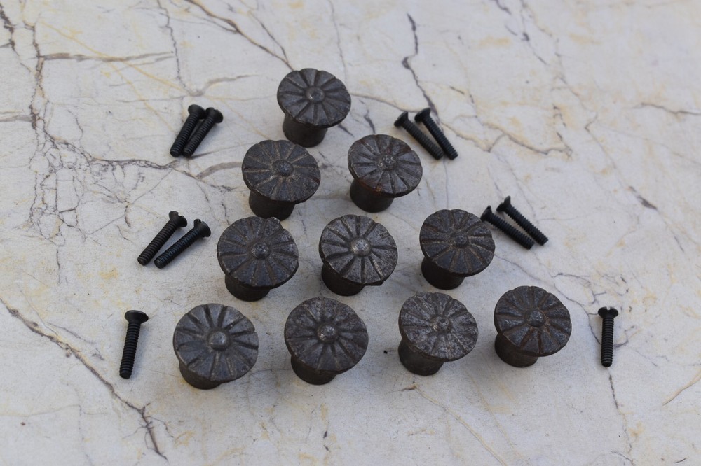 Vintage cast Iron door knobs cabinet round drawer handles pull rustic 10 pcs