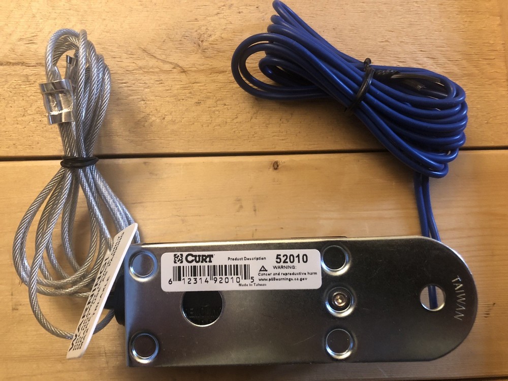 CURT 52010 Breakaway Switch. NEW!! "SHIPS FREE"