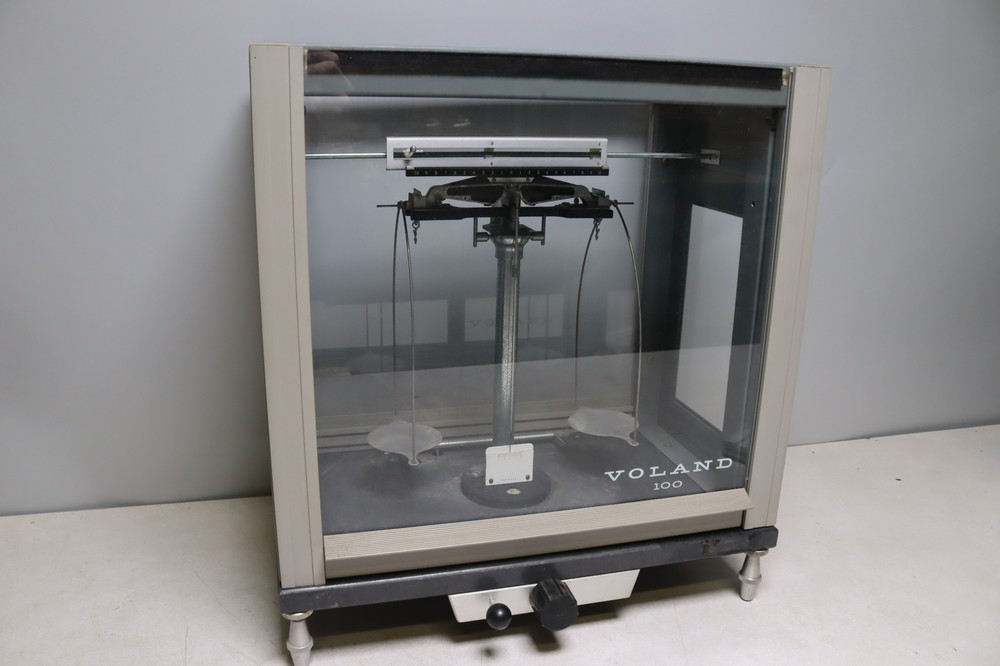 Voland 100 Precision Balance