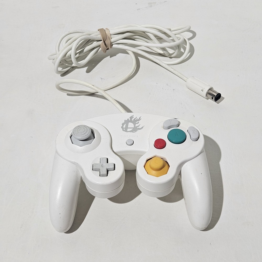Nintendo Super Smash Bros White Classic Gamecube Controller Tested OEM
