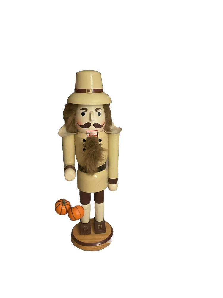 Pilgrim Nutcracker Holding Pumpkins Tan Pre-owned
