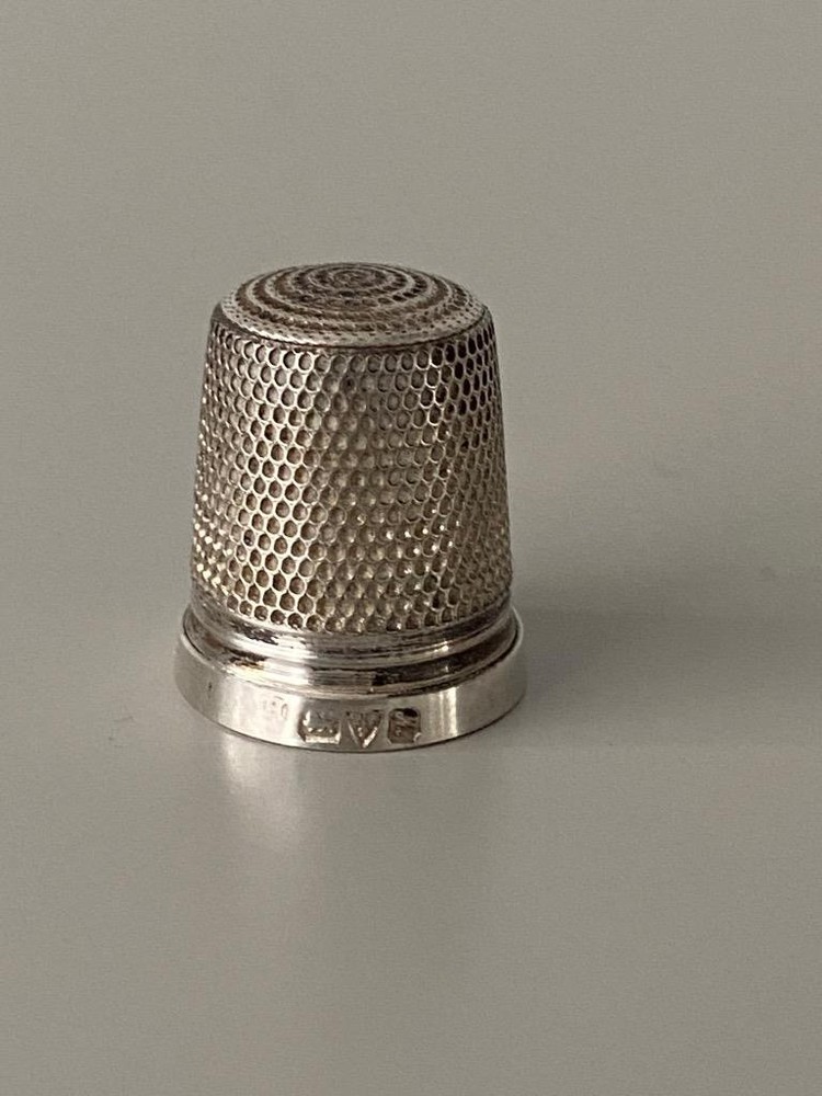 STERLING SILVER THIMBLE Chester 1912