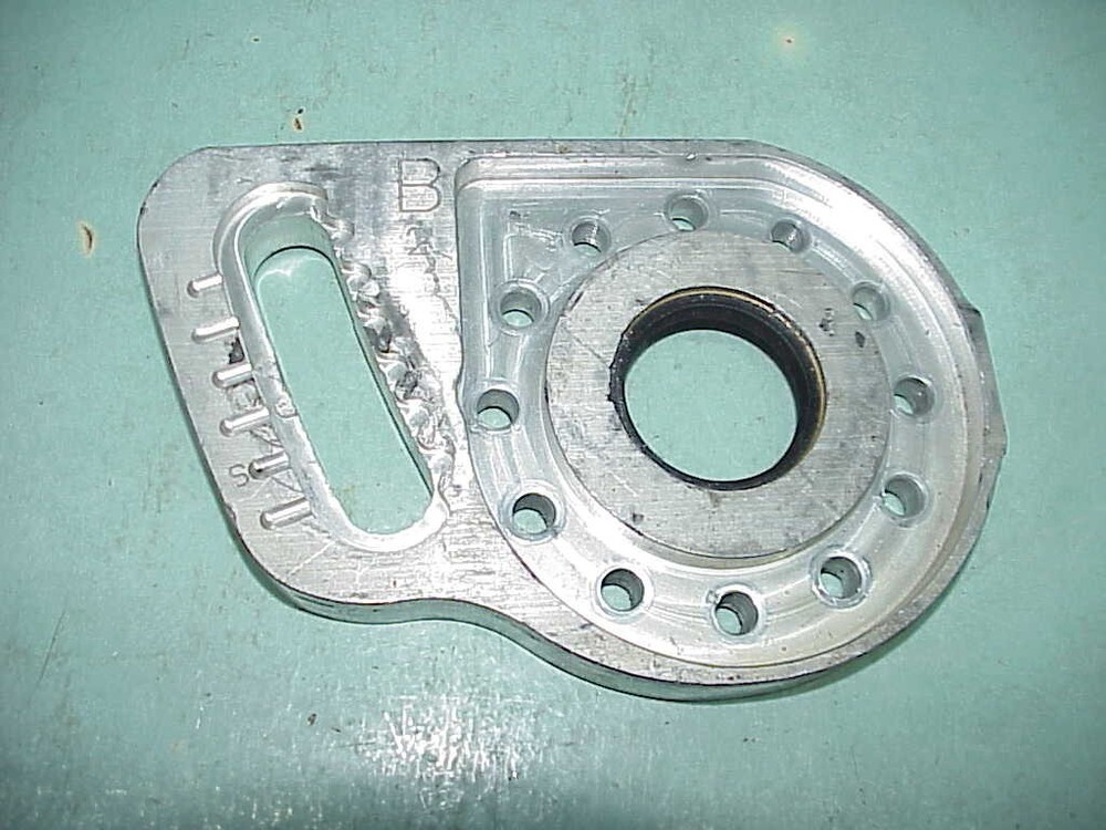 Billet Aluminum Quick Change Panhard J-Bar Adjustable Bracket Winters