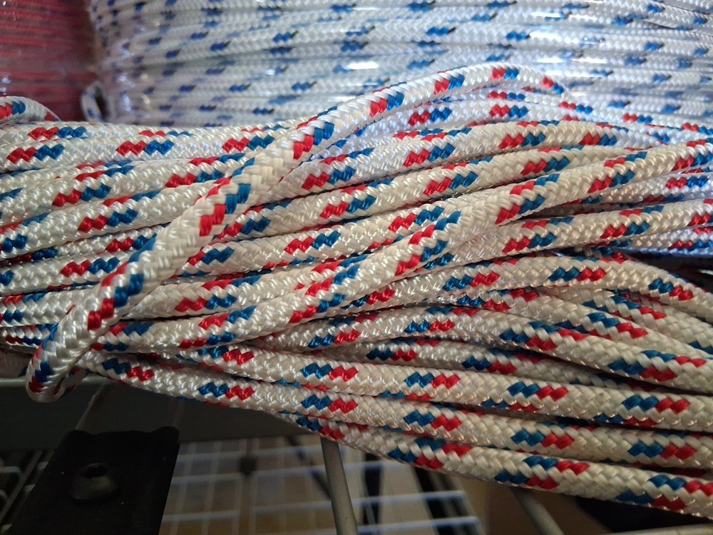 1/4 x 100 ft. Double Braid-Yacht Braid polyester rope. RWB
