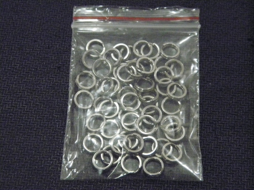 wLure 50 Stainless Split Rings UPRB