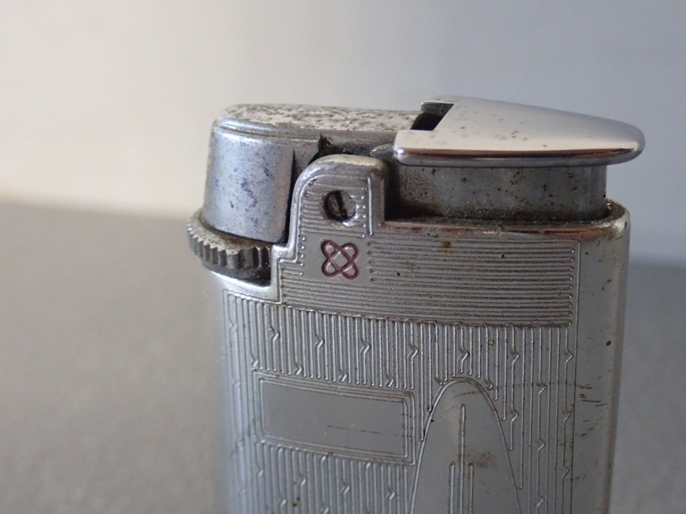 Vintage Ronson Starflame Varaflame Lighter