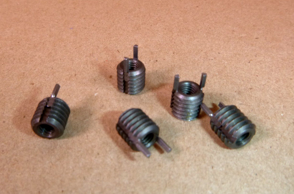 Key Locking Thread Insert M4 x 0.7 Internal Thread M8 x 1.25 External Thread 5Pk