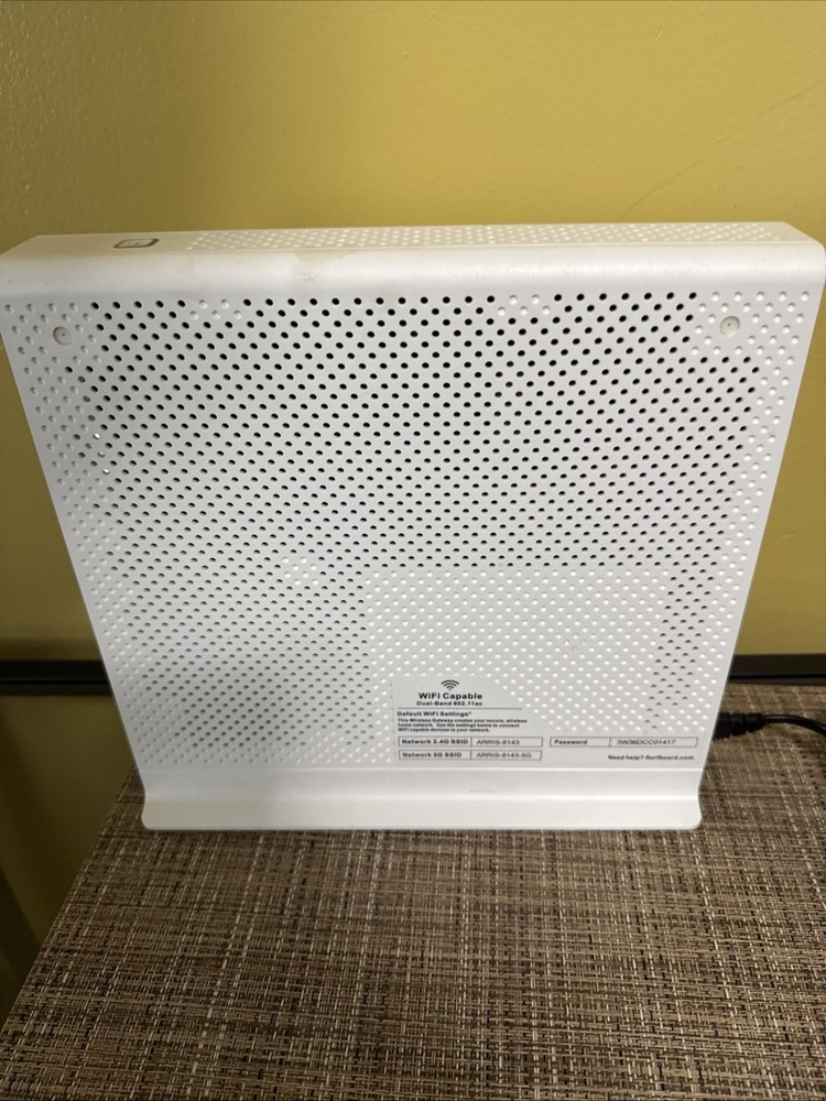 Arris SURFboard Modem SVG2482AC (great shape; power cord