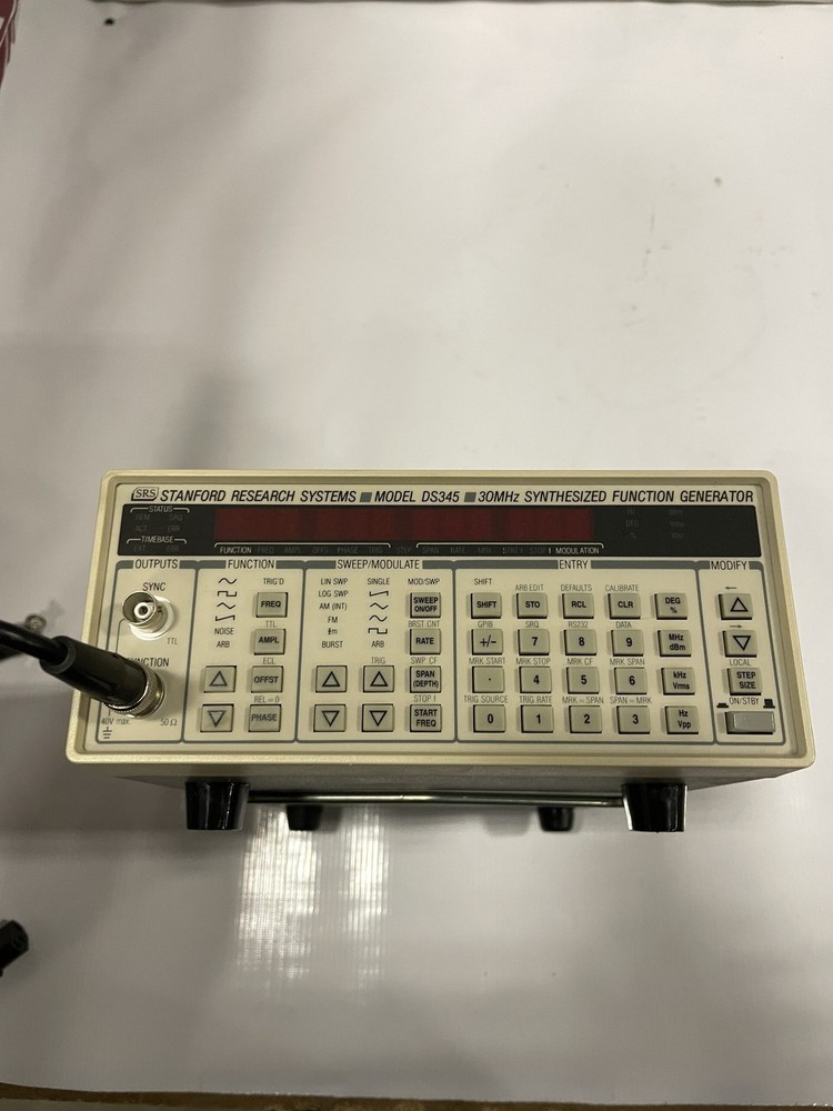 SRS Stanford Research Systems DS345 30MHz Synthesized Function Generator