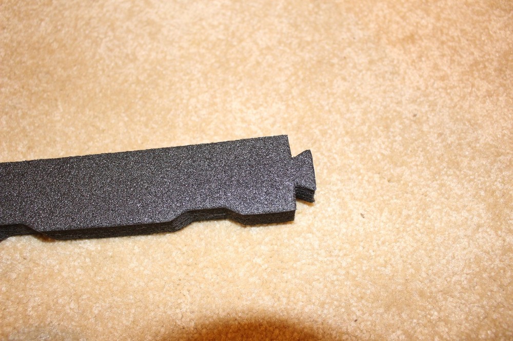 (50 pcs) R Panel foam outside closure strips 3' long