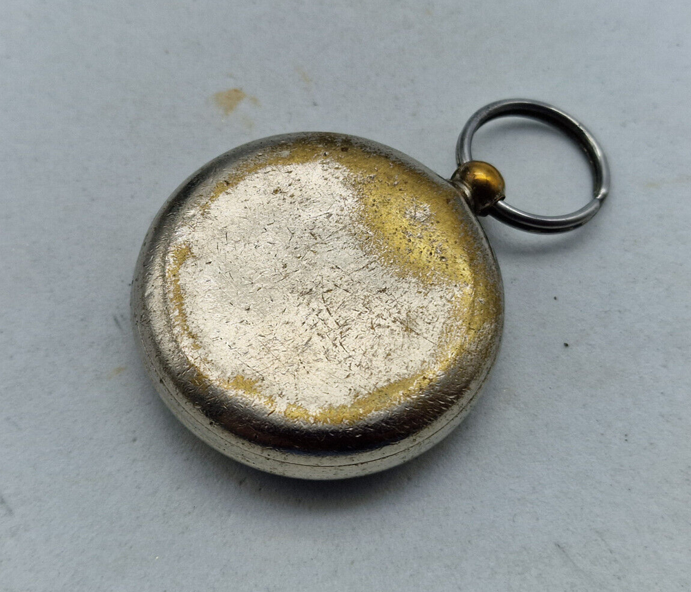 ANTIQUE BRASS COMPASS 34 MM.