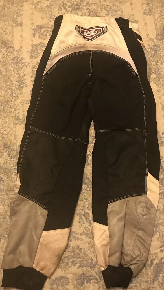 Team 2 Motorcycle Bicycle Pants Boys Size 28