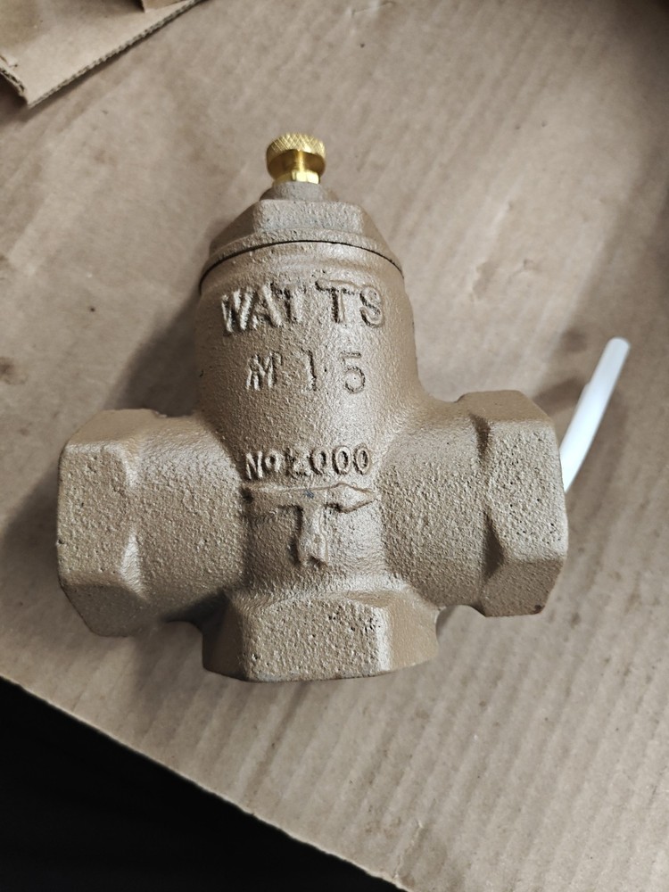 Watts 1” Hydronic, Two-Way, Universal Flow Check Valve 2000 - M5