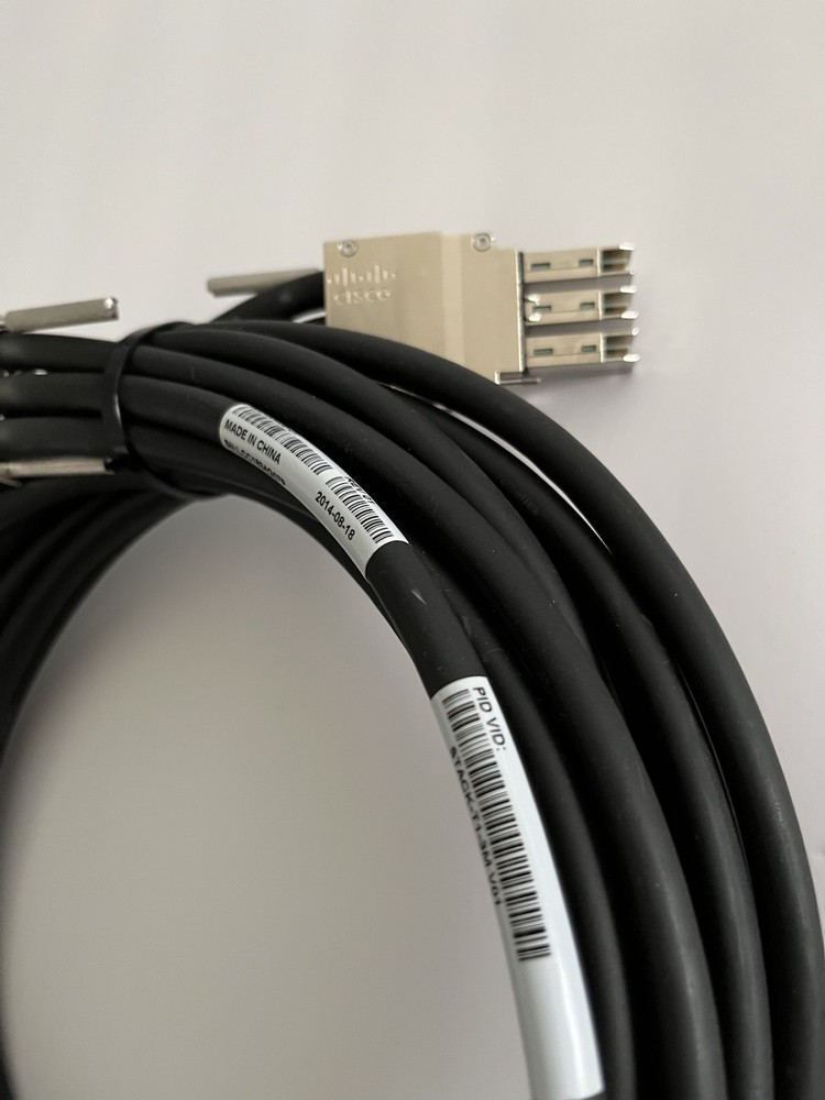 Cisco STACK-T1-3M V01 Stack Wise Stacking Cable 800-40405-01 UNTESTED