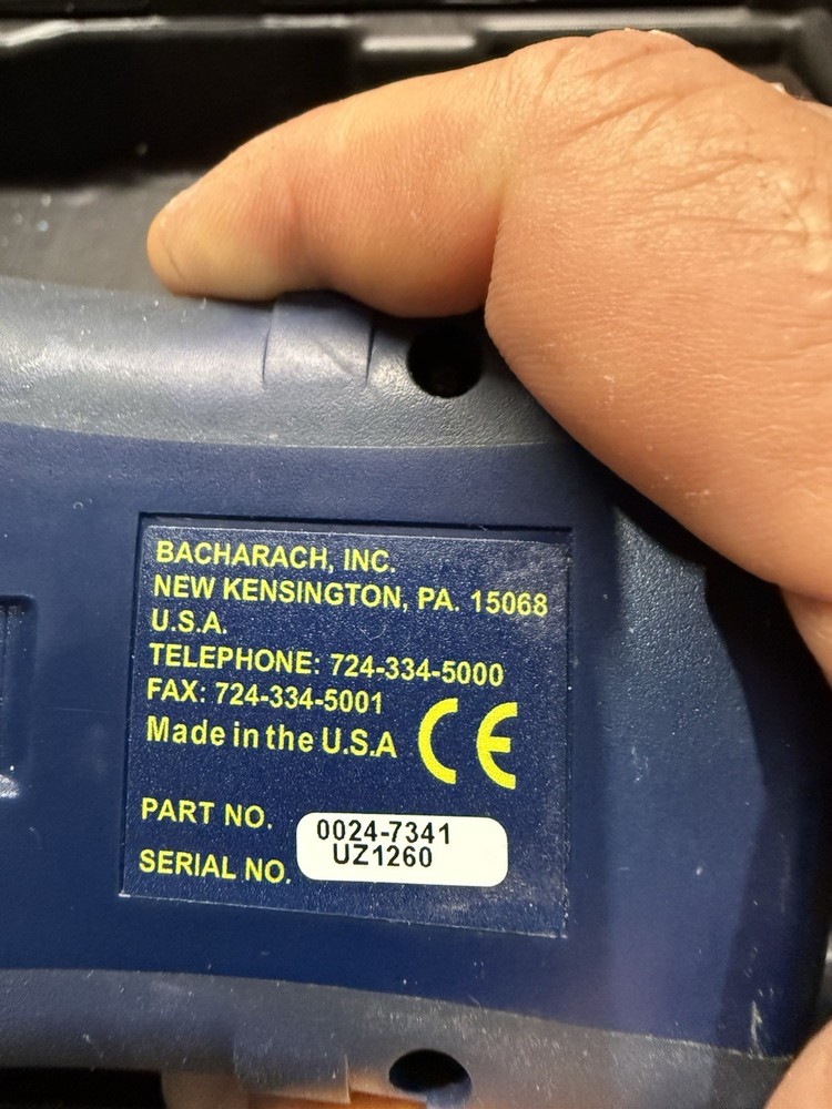 Bacharach Fyrite InTech Combustion Analyzer Kit w/ Probe & Printer – Powers On