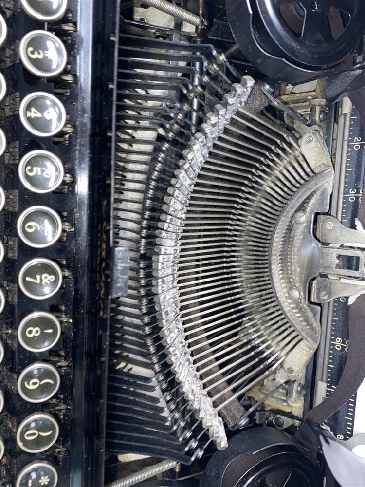 Vtg 1930s Smith Corona Standard Typewriter Floating-Shift Glossy Flat-Top w Case