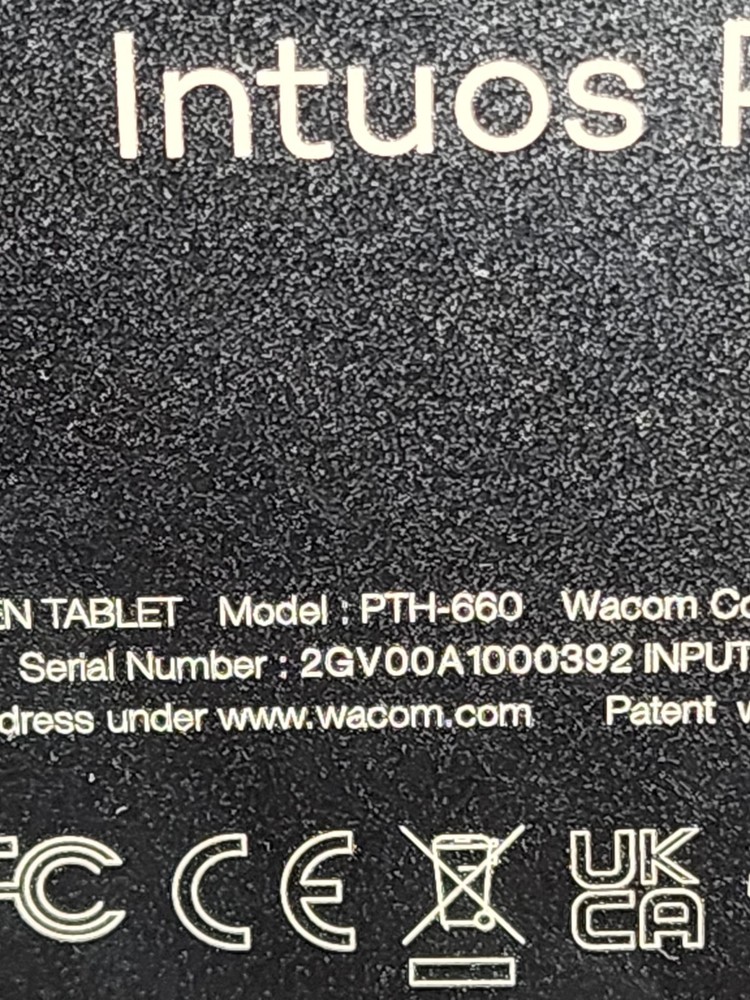 Wacom Intuos Pro PTH-660 Medium Graphics Drawing Tablet ONLY - TESTED