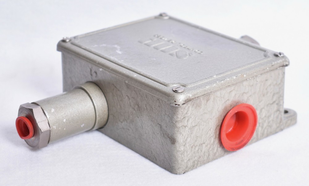 SOR Static O Ring Pressure Difference Switch  14V8-AA5-F1A-LL