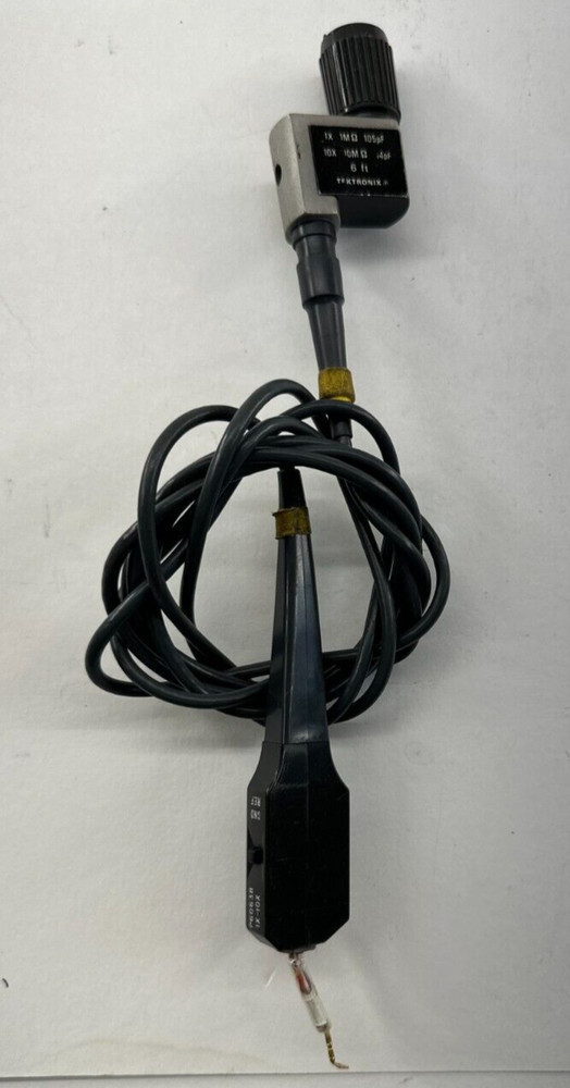Tektronix P6063B Switchable Probe