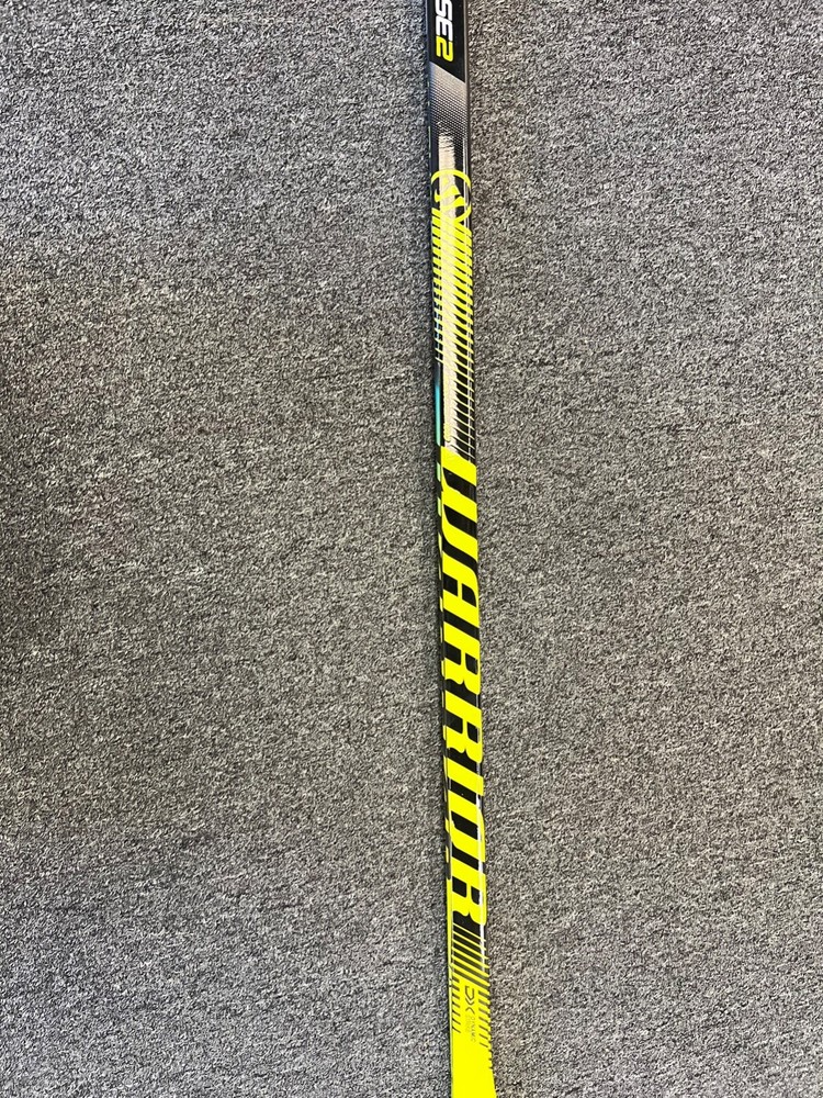 Warrior Alpha DX SE2 Grip Intermediate Composite Stick 55 FLEX