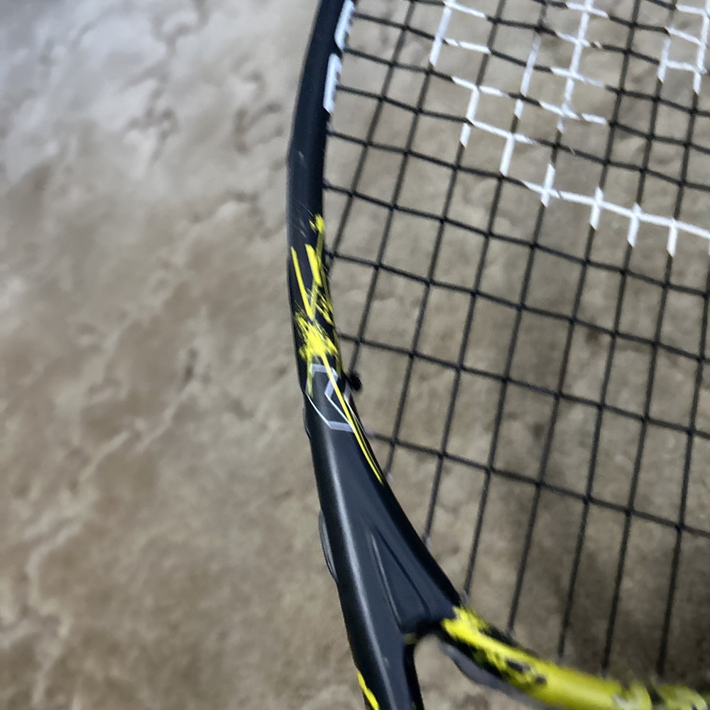 Mor Squash Racquet Morph 125g 100% Carbon Needs Grip