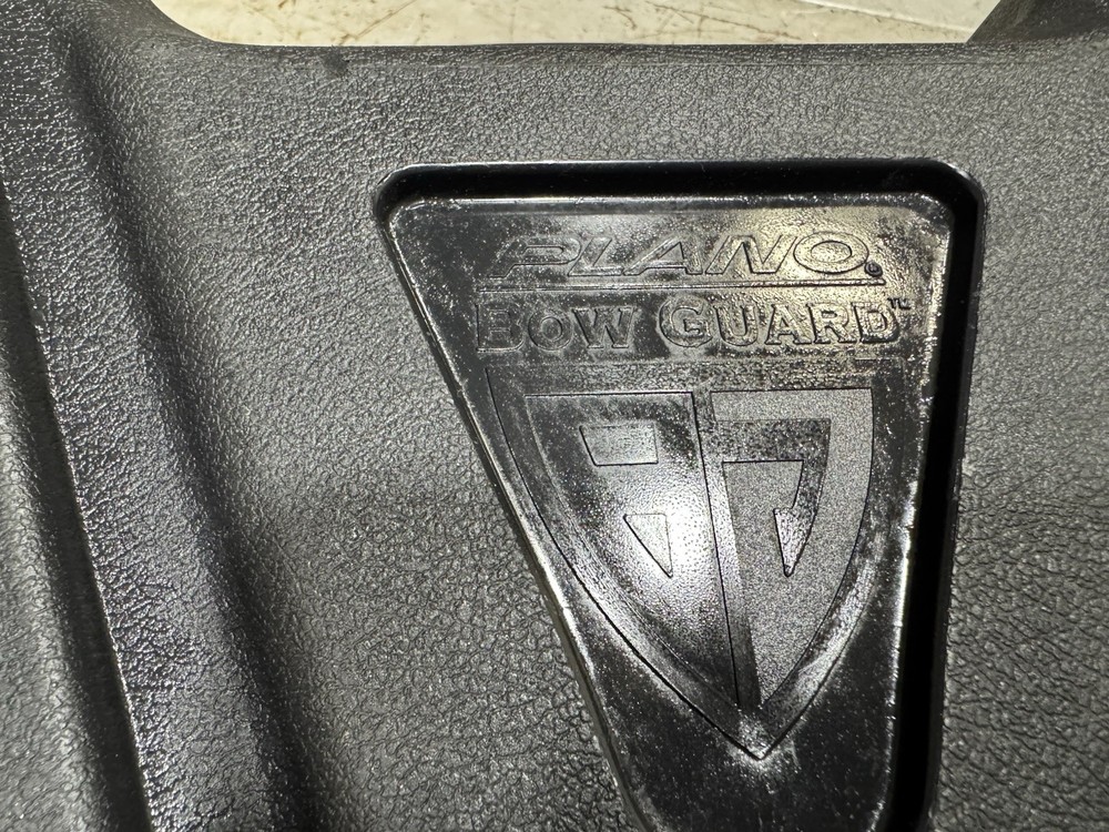 Diamond Iceman Bow Bowtech Compound Bow With Extras