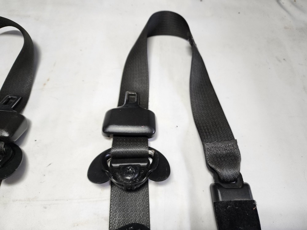 2012 - 2017 Chevy Sonic Drivers & Passengers Front Seat Belts (Black)