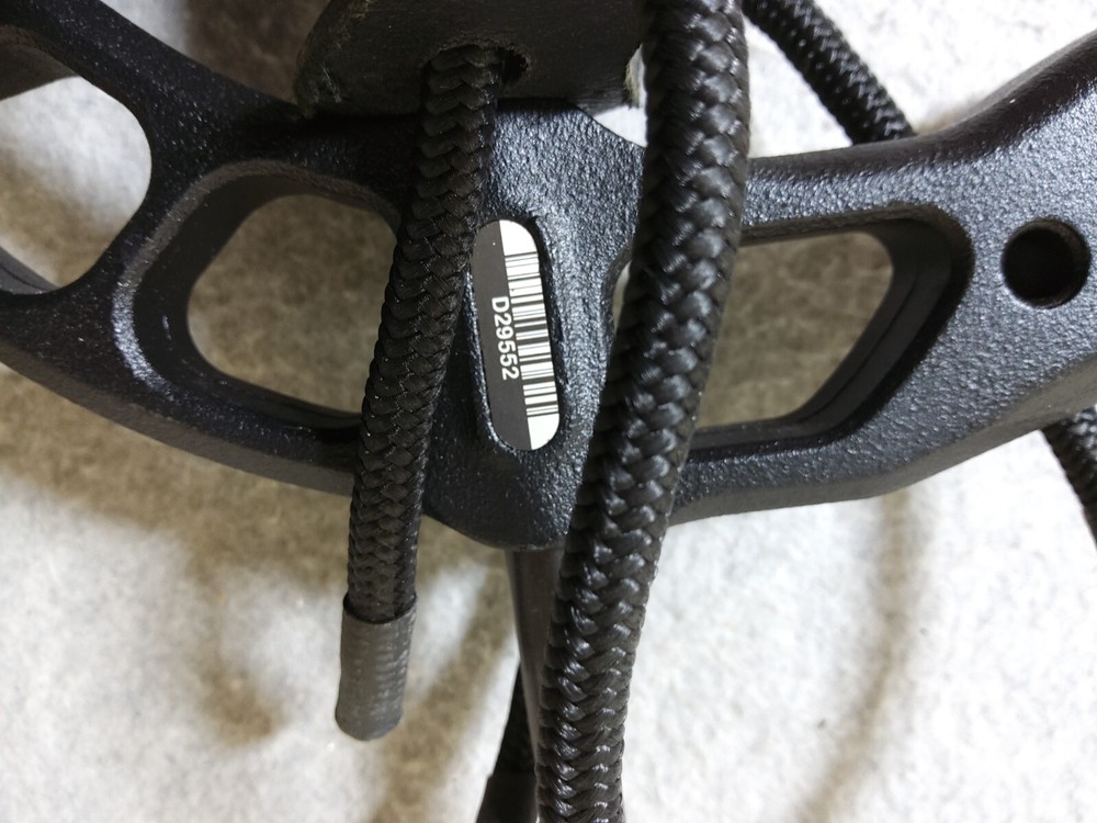 Diamond Archery by Bowtech Prism Lefthanded Compund Bow