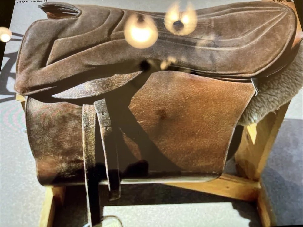 JA Barnsby & Sons Marshal & London Saddle