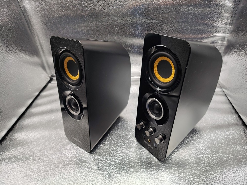 Creative T30 Wireless Bluetooth 2.0 Computer Speaker MISSING POWER ADAPTER