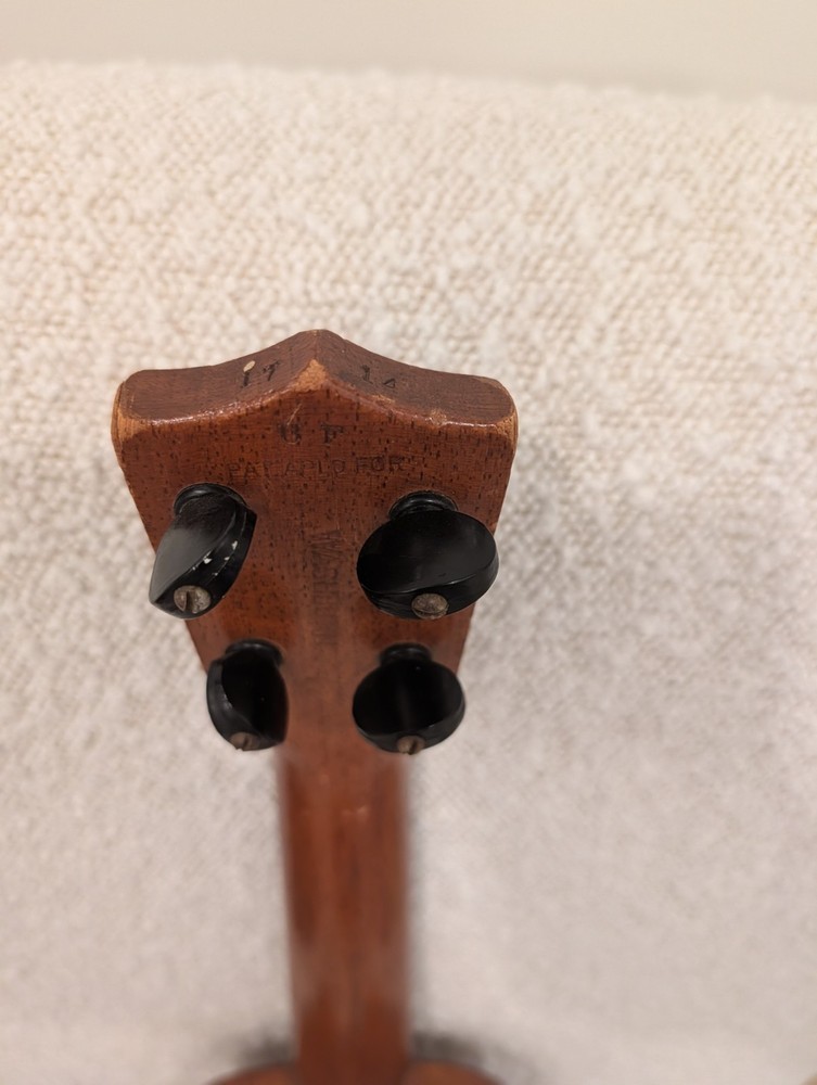 1917 Washburn Style 1125 Ukulele