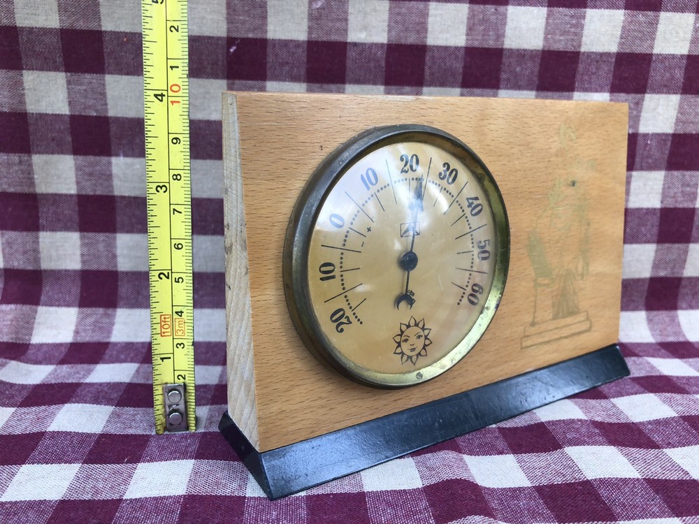 Soviet tabletop Barometer-Hygrometer atmospheric pressur USSR