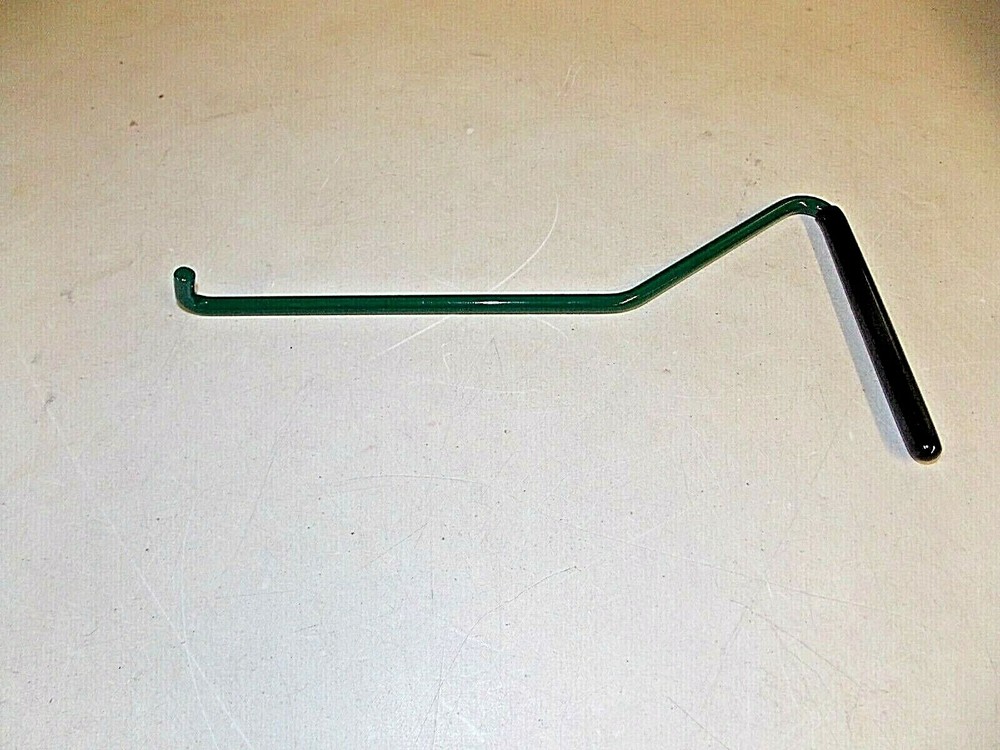 NEW CUP PULLER FOR REGULATION & PRACTICE PUTTING GOLF GREENS