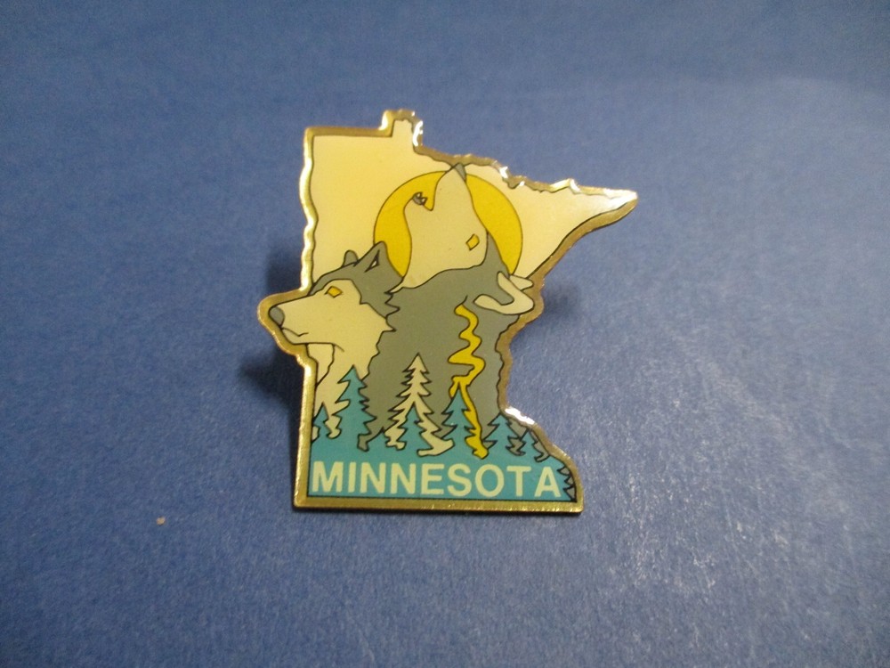 Minnesota State Licensed Pin With Back Approx. 1.5 x 2 Inches TIMBREWOLVES