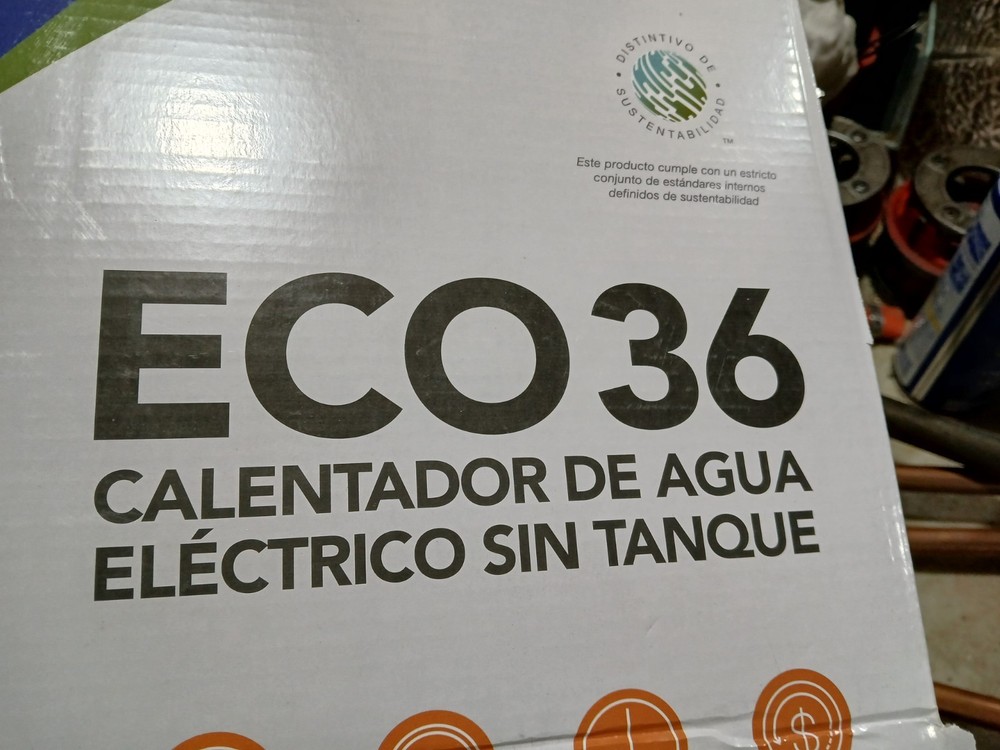 EcoSmart 36 kW 7.03 GPM 240-Volt Electric Tankless Water Heater/Open box, Parts