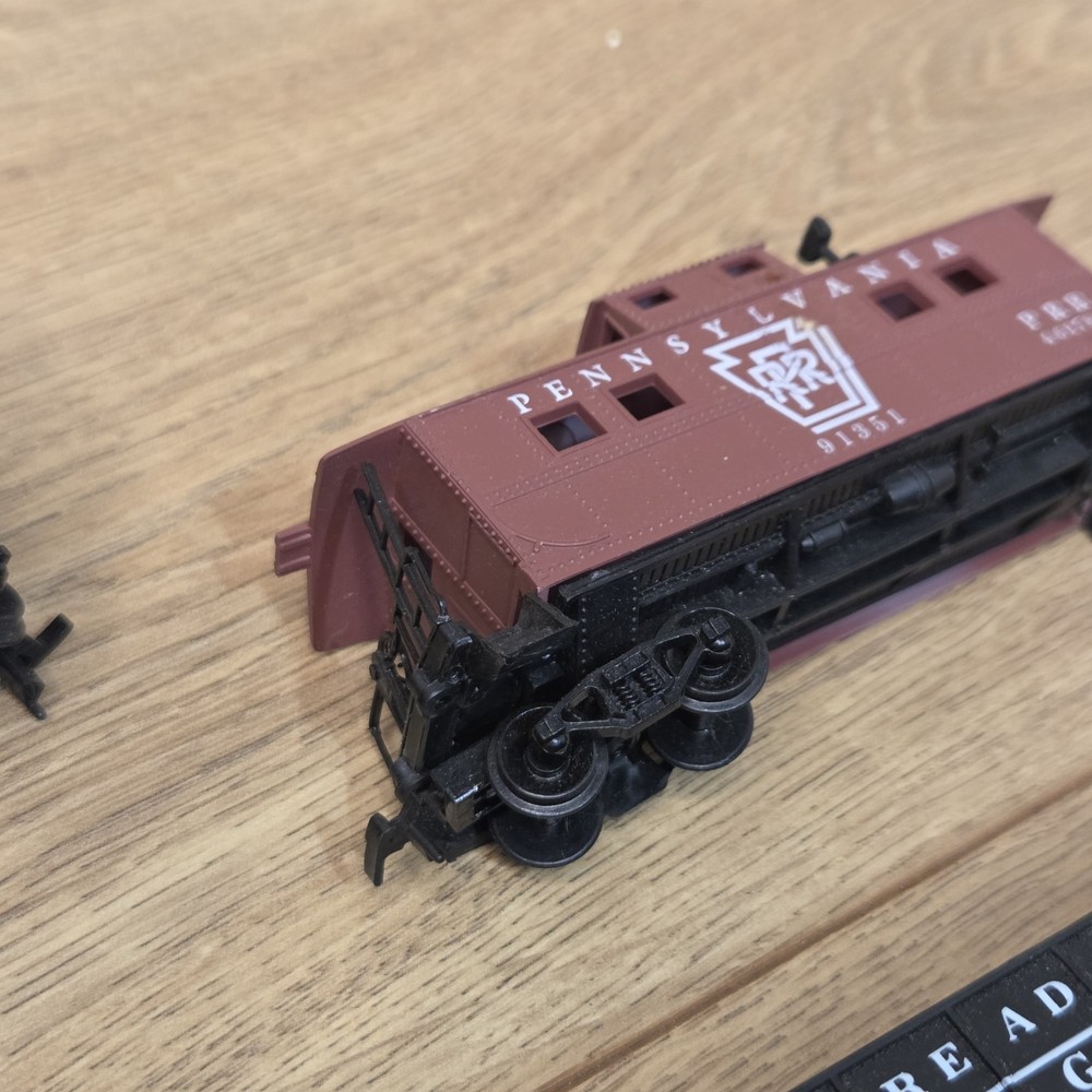 Life Like Trains Trail Blazer HO Scale Electric Train and Controller Only READ