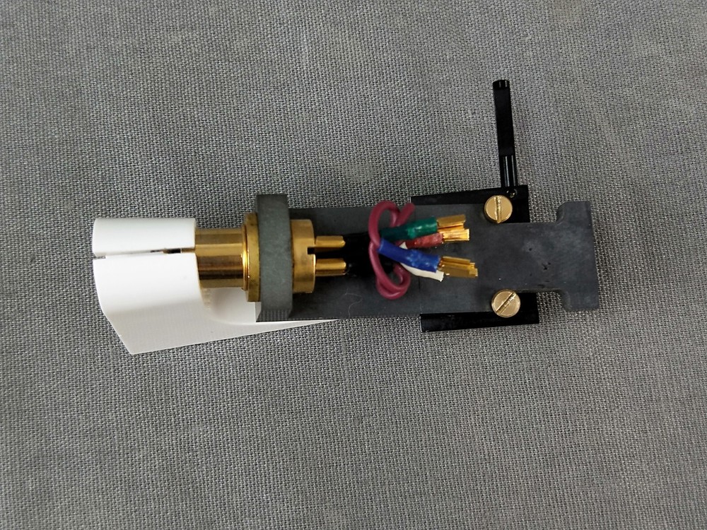 Victor Laboratory PH-L1000 Ceramic Headshell In Excellent Condition