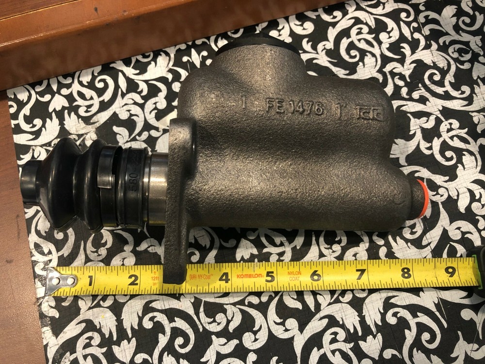 899499 Clark Forklift Master Cylinder