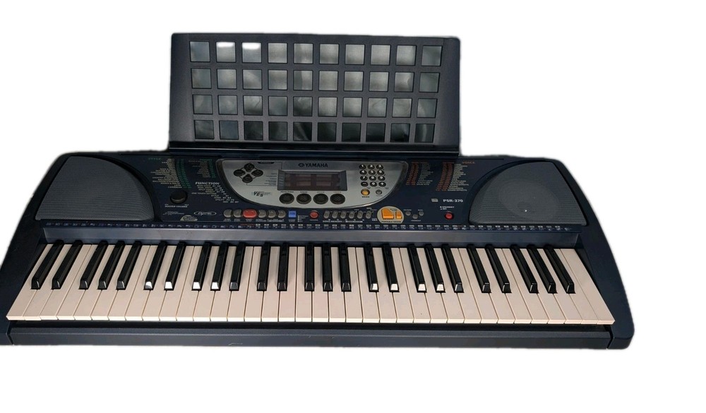 Yamaha PSR-270 Keyboard, Tested & Cleaned