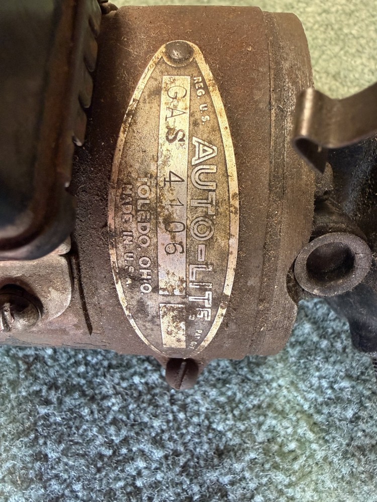 Indian '38-'42 'Four' Generator/Distributor Assembly 6v (#0136)