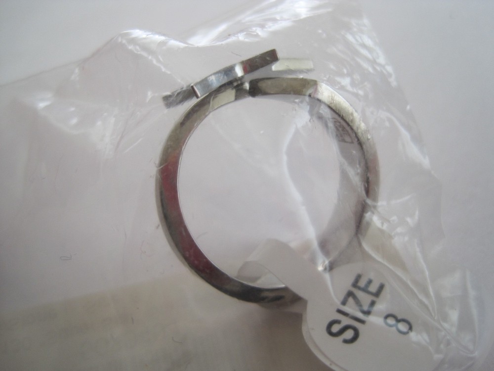 Star CTR Ring Size 8 New in Package